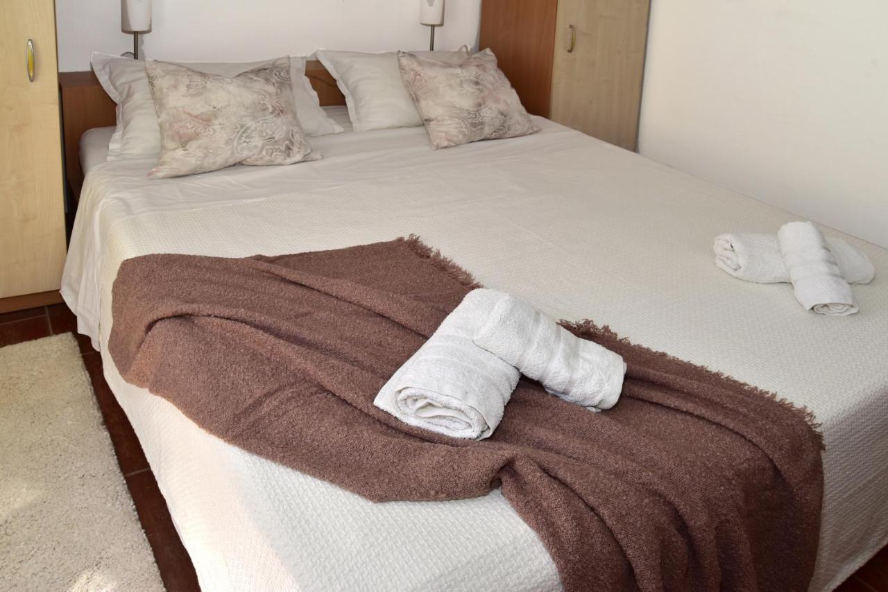 Old Town Studio Apartments มาคาร์สกา ภายนอก รูปภาพ
