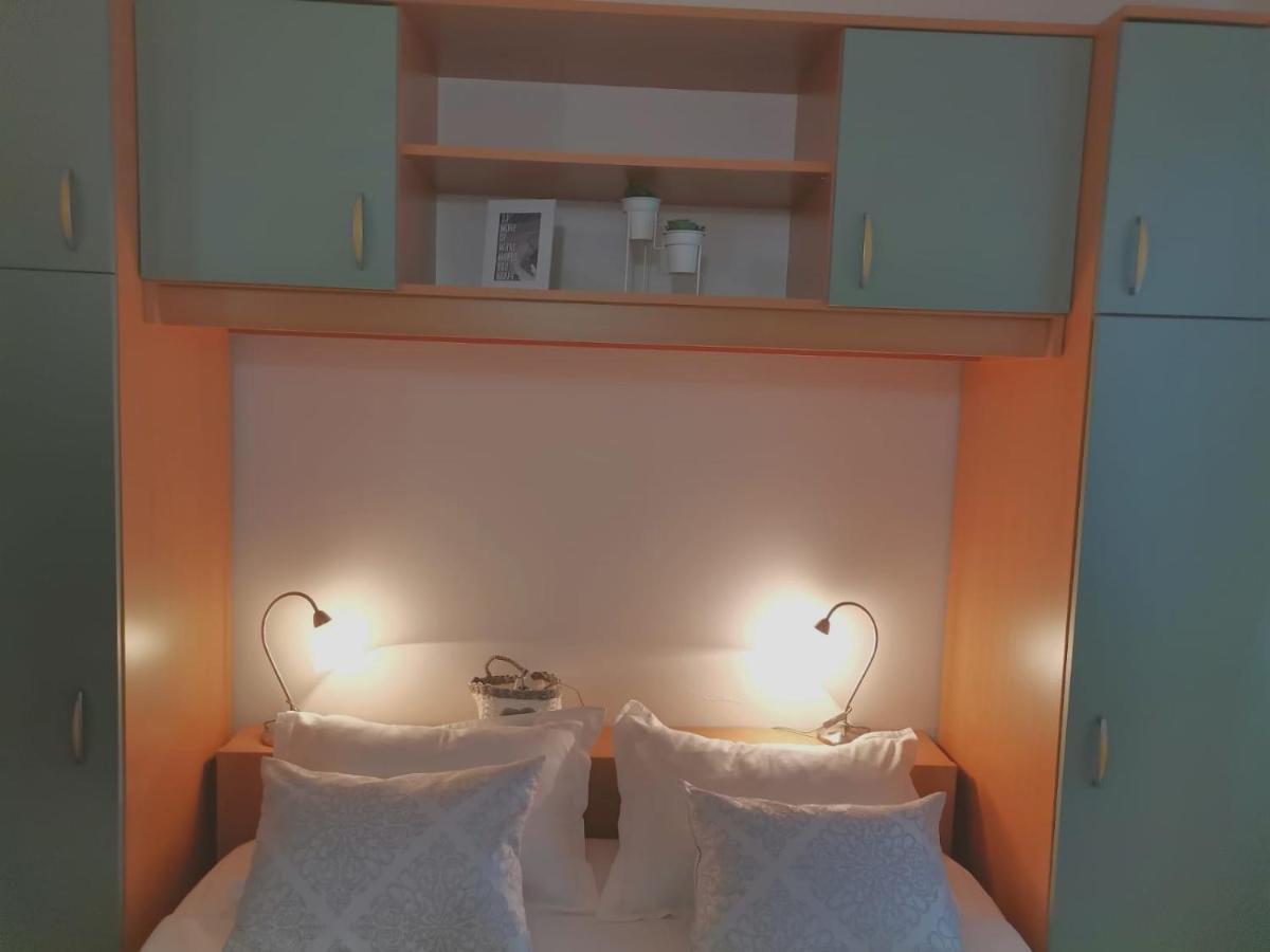 Old Town Studio Apartments มาคาร์สกา ภายนอก รูปภาพ